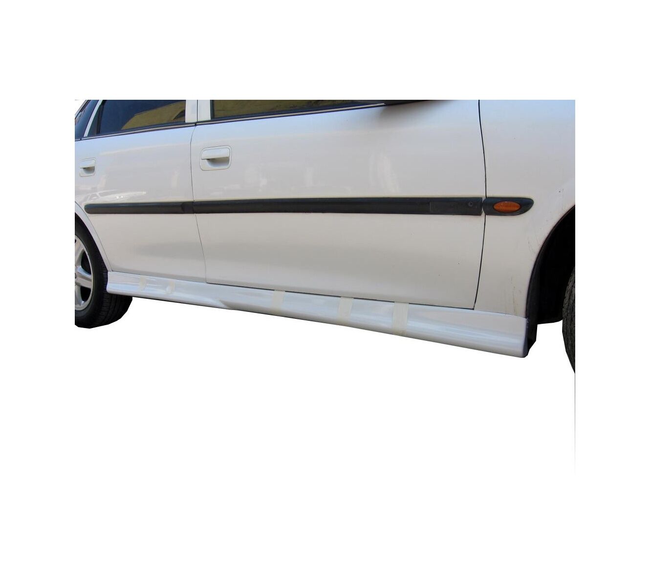 Fiat Albea Yan  Marşpiyel