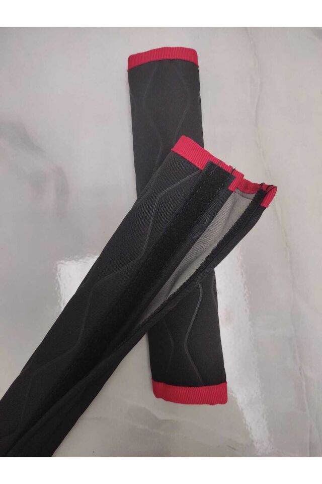 Siyah Kırmızı Detaylı Araba Emniyet Kemeri Kılıfı PED, Konforlu ve Şık Oto Aksesuarı, 2'li Set