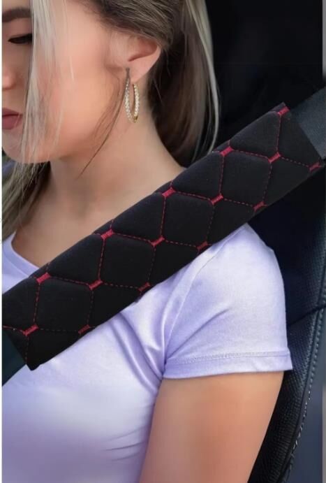 Emniyet Kemeri Koltuk Kemer Pedi 2 Adet Yumuşak Kumaş Nakışlı Kırmızı-siyah