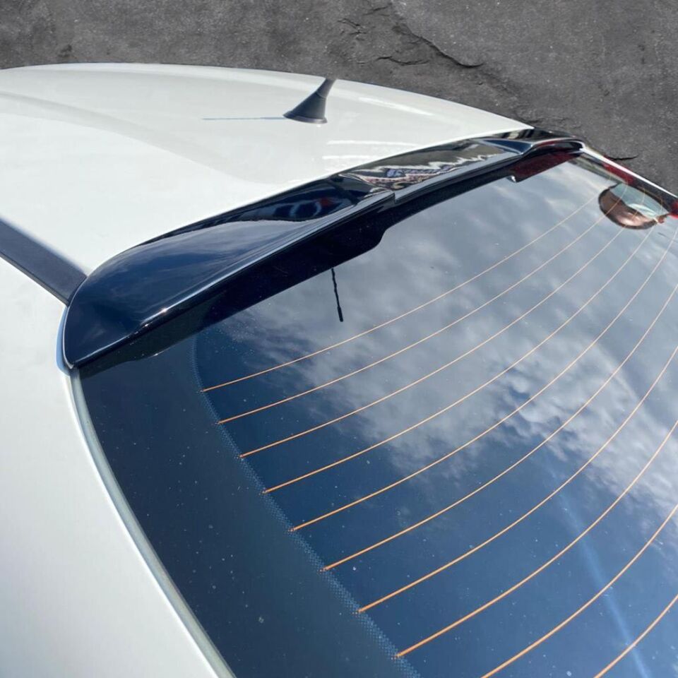 Fiat Egea Sedan Yarasa Model Cam Üstü Tavan Spoiler Boyalı
