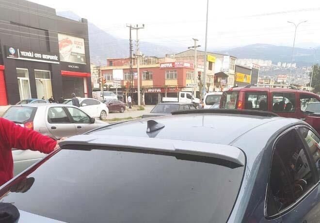 Toyota Corolla Uyumlu Cam Üstü Tavan Spoiler 2019 Model Sonrası Boyalı