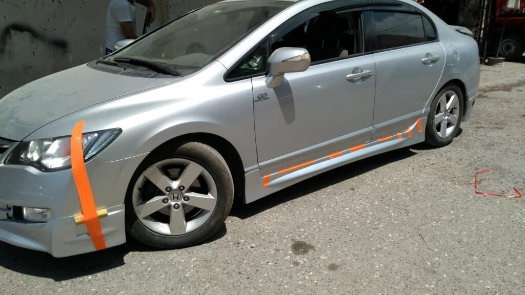 Honda Civic Mugen Marşpiyel 2006-2011 Model Arası Boyalı