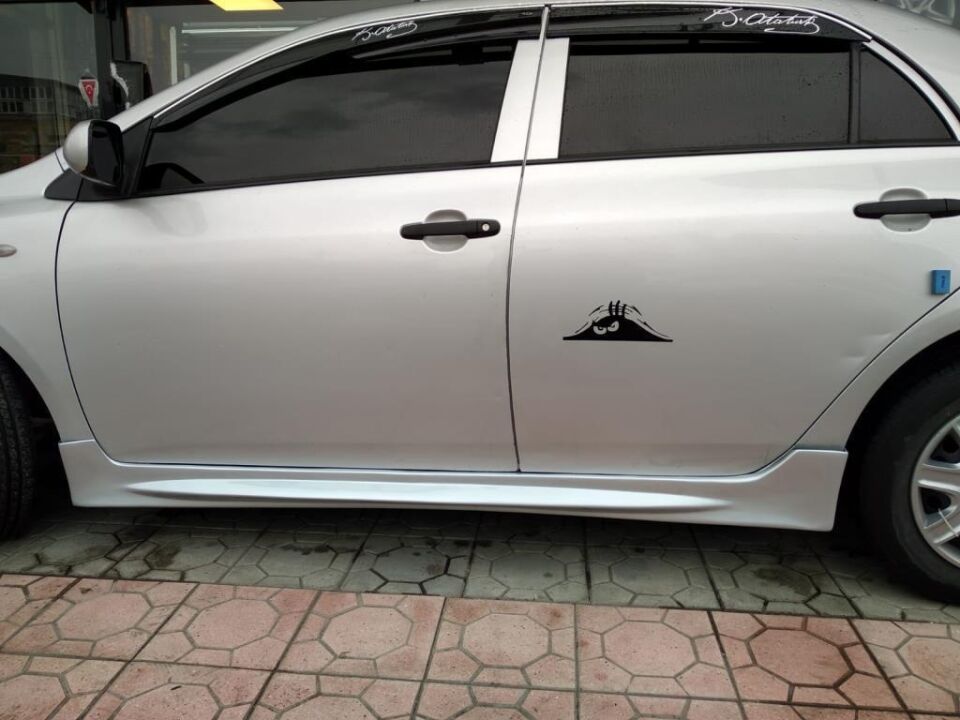 Toyota Corolla Uyumlu Yan Marşpiyel 2006-2011 Model Arası