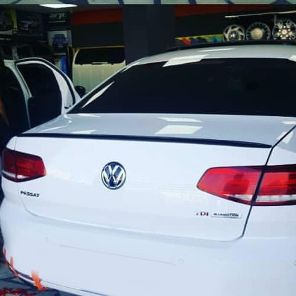 Volkswagen Passat B8 İnce Anatomik Spoiler 2015 Model Ve Sonrası