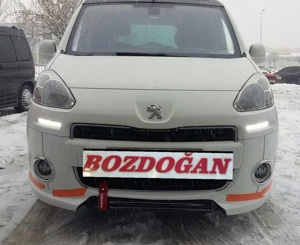 Peugeot Partner Tepee Ön Tampon Eki Boyasız