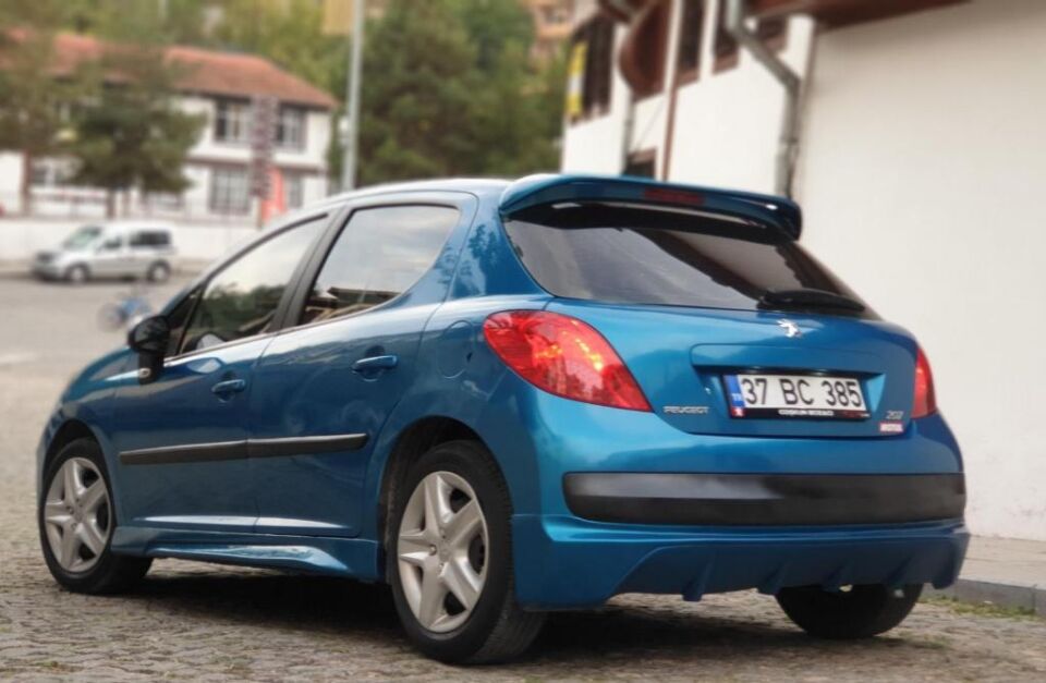 Peugeot 207 Arka Tampon Eki Plastik Boyasız
