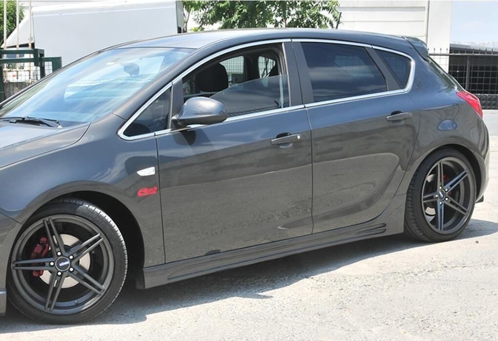 Opel Astra J Hb Yan Marşpiyel Yeni Elekli Model