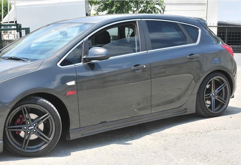 Opel Astra J Hb Yan Marşpiyel Yeni Elekli Model
