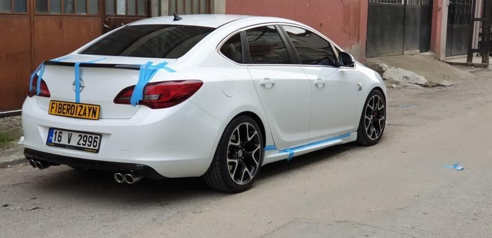 Opel Astra J Sedan Yan Marşpiyel (boyalı)