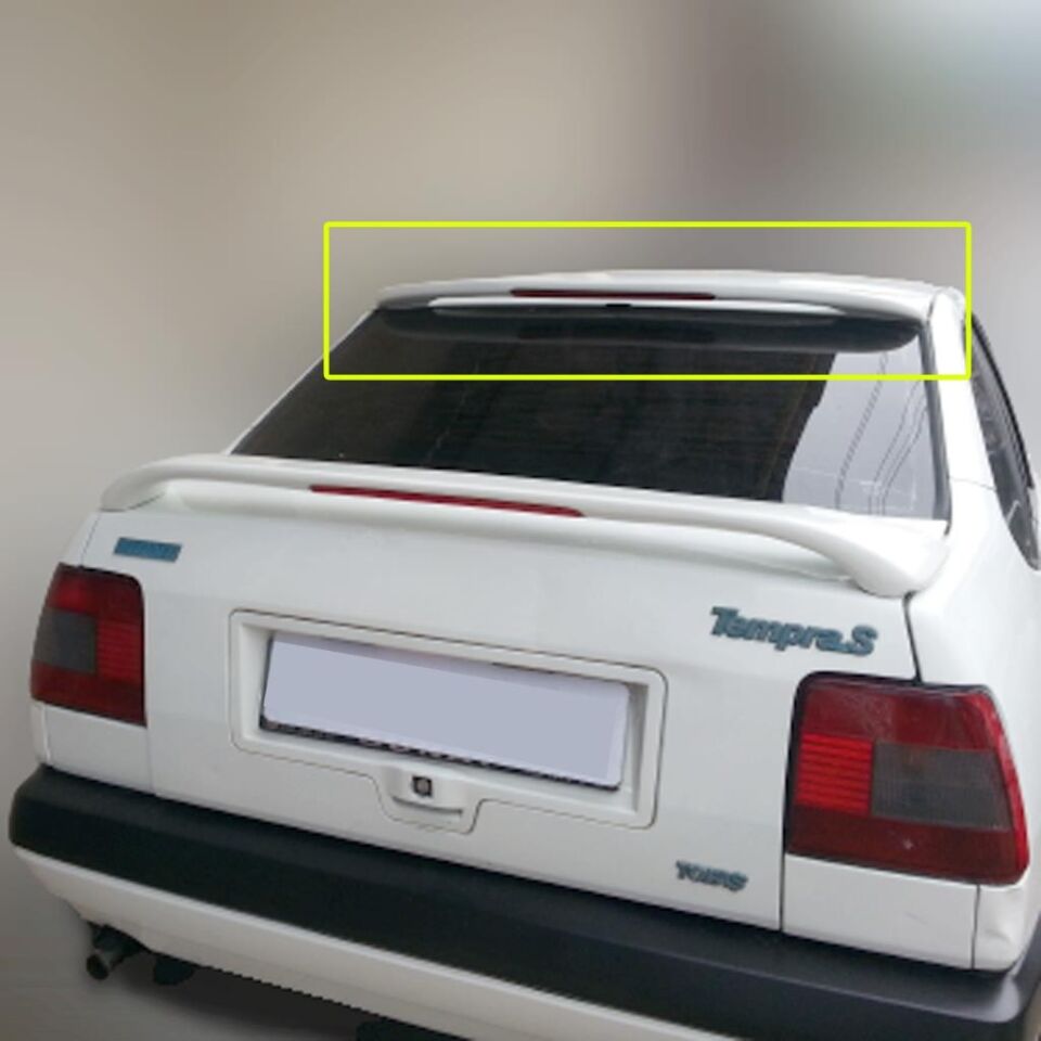 Fiat Tempra Işıklı Cam Üstü Spoiler